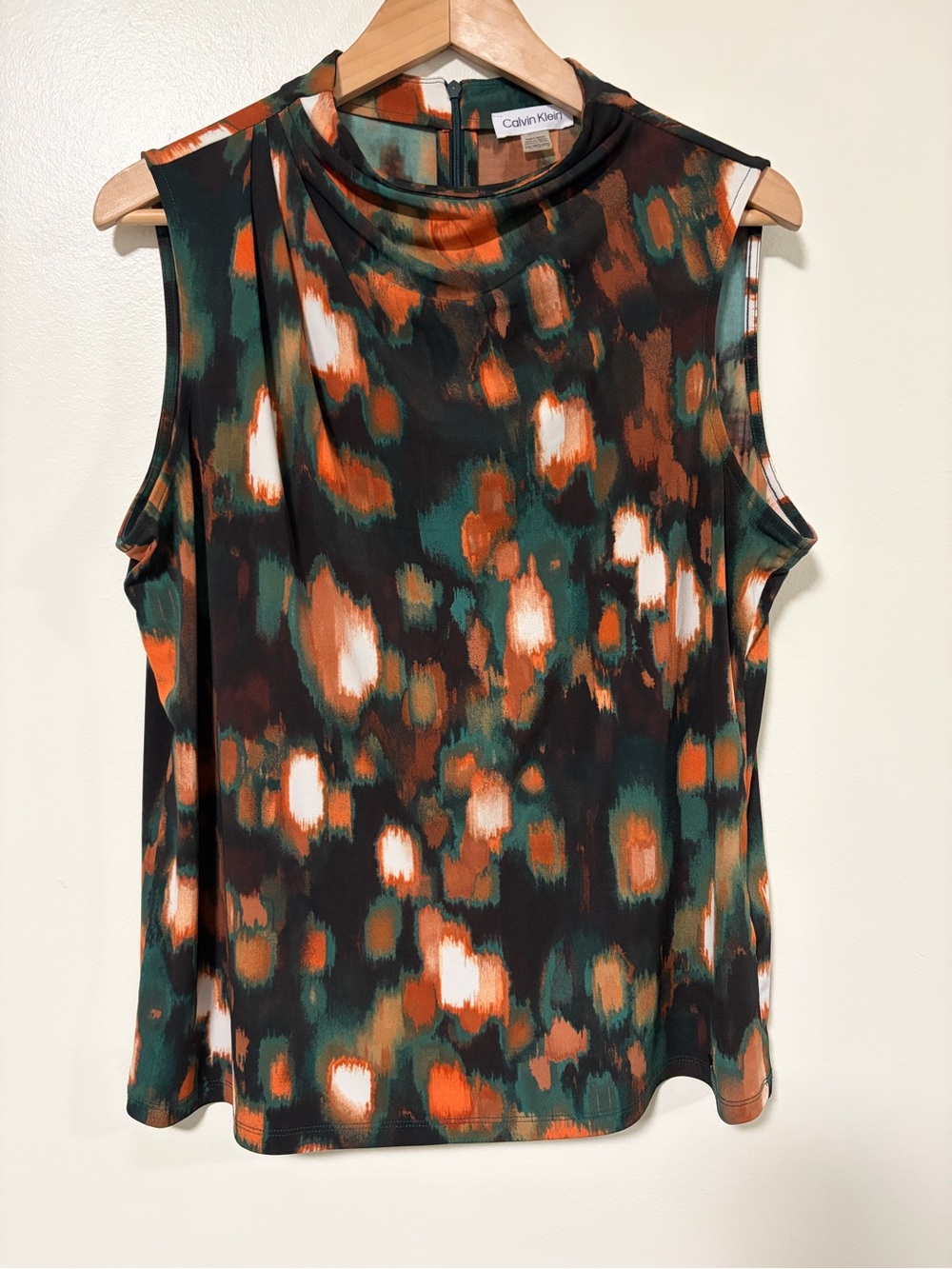 Calvin Klein Sleeveless Printed Shell Top in Black, Green & Orange